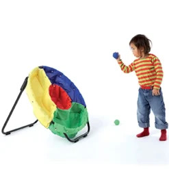 Gonge Throwing Game