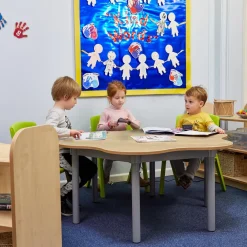 Kubbyclass 6 Leaf Table