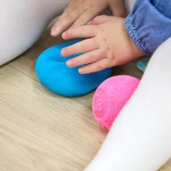 NeeDoh Fuzz Ball Fidgets 6pk