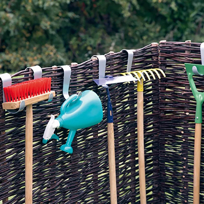 Outdoor Metal Hanging Hooks 6pk