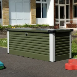 Outdoor Metal Lockable Storage Chest