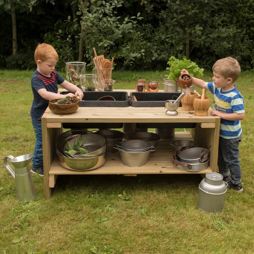 Outdoor Wooden Group Discovery Table
