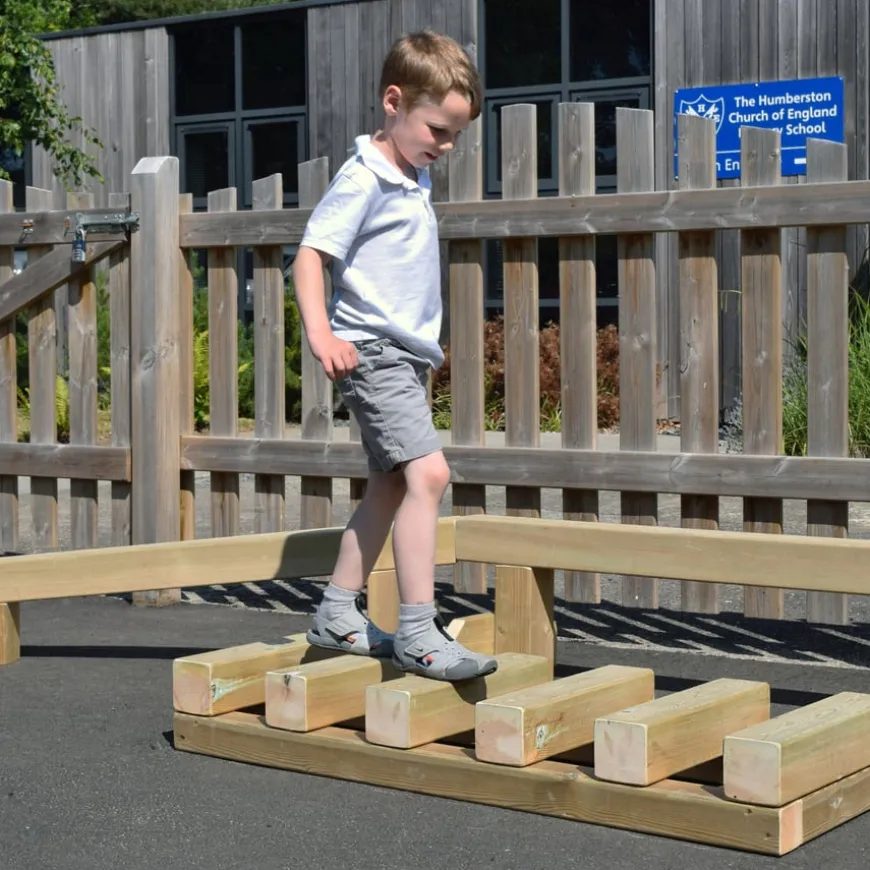 Outdoor Wooden Portable Trim Trail