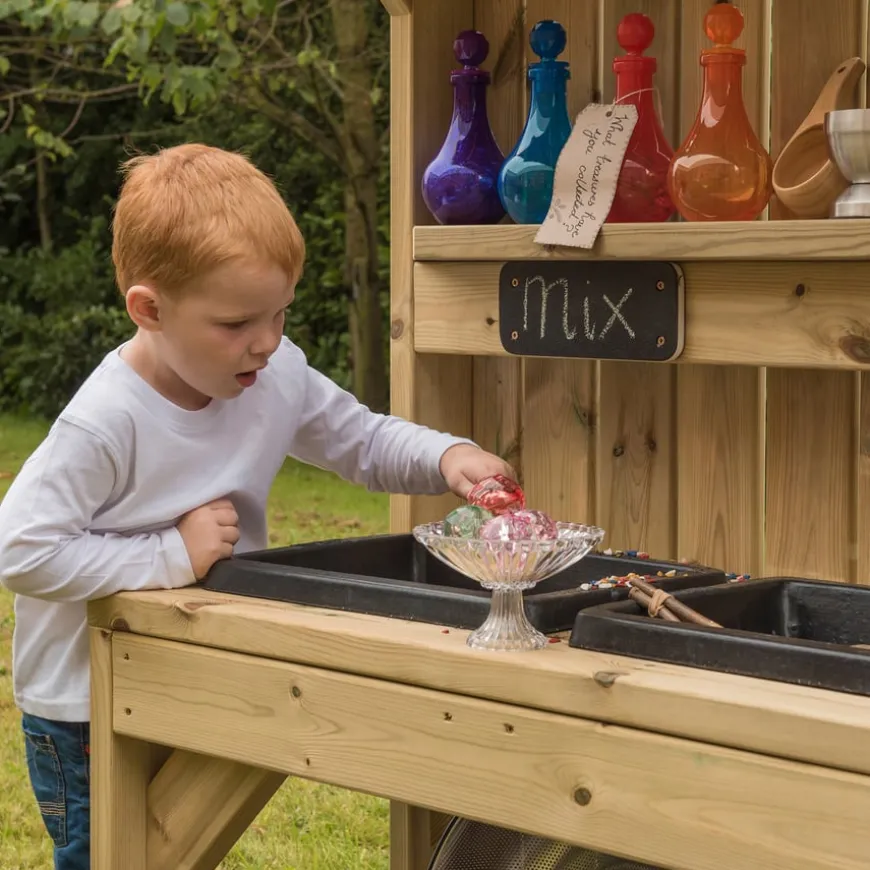 Outdoor Wooden Sink Station