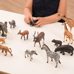 Small World African Animals and Young Set 14pcs