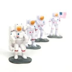 Small World Lunar Space Characters 11pcs