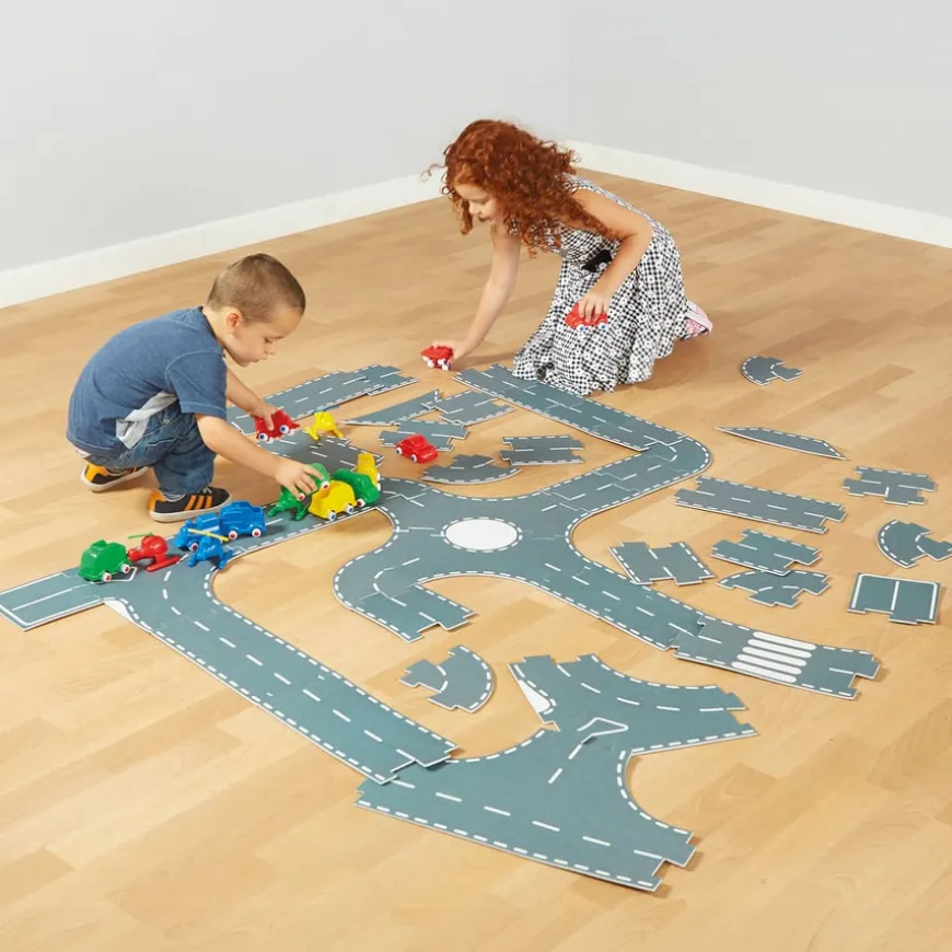 Small World Roadway System 43pcs