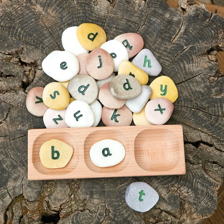 Three Pebble Word Building Tray