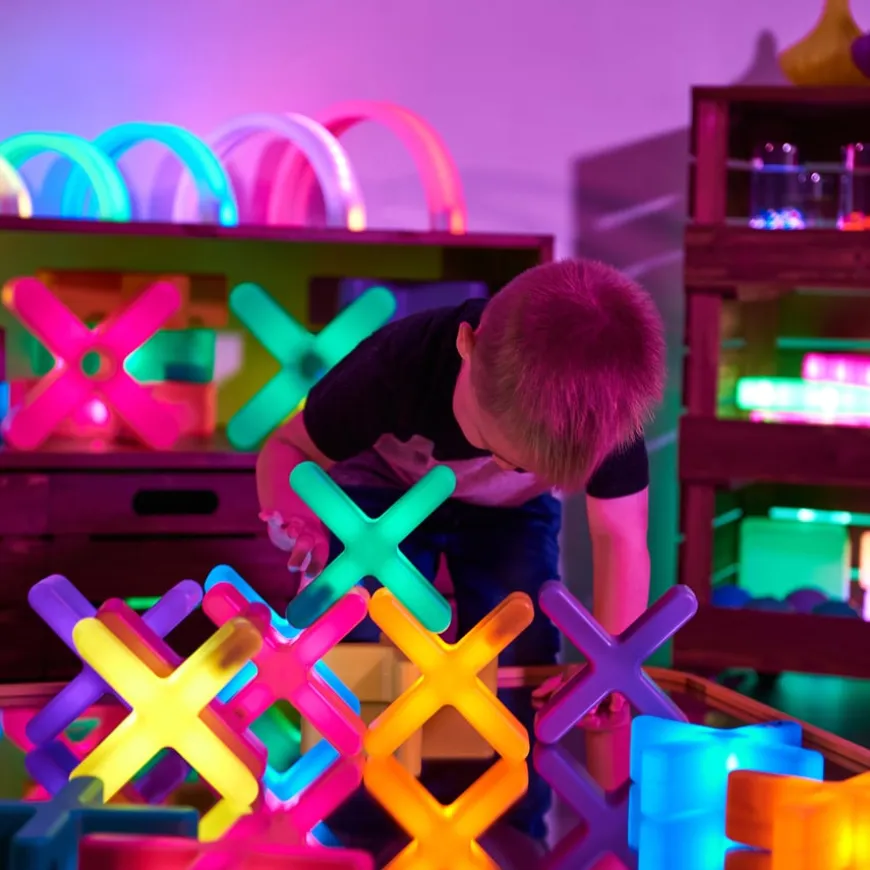 TTS Loose Parts Glow Crosses 12pk