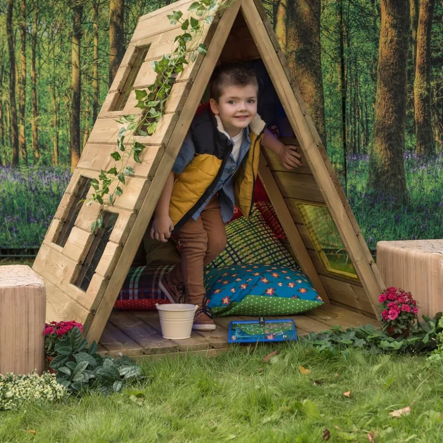 TTS Mini Triangular Rainbow Den