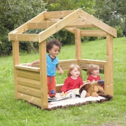 TTS Outdoor Wooden Baby Den