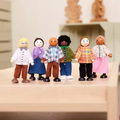 TTS Small World Family Figures