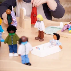 TTS Small World Family Figures