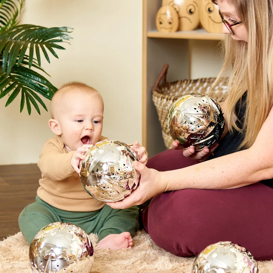 TTS Super Shiny Silver Sensory Balls 4pk