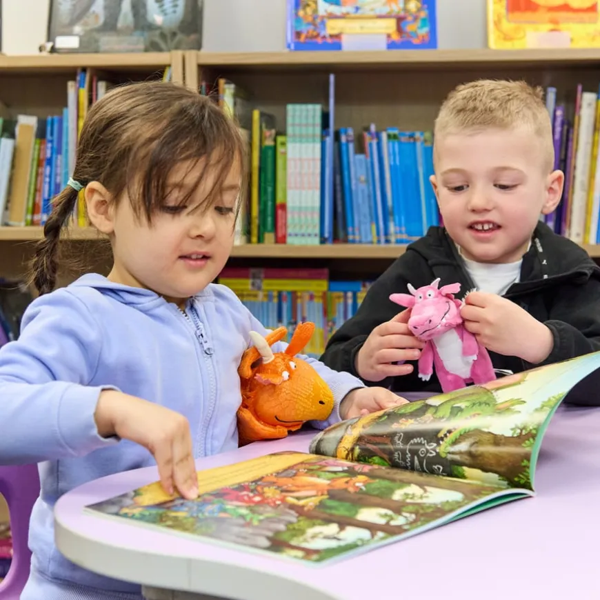 ZOG Vocabulary and Story Bag
